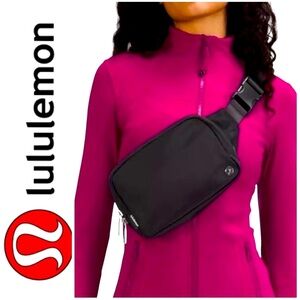 LULULEMON Everywhere Black Belt Bag Size Large NWT ❤️ SOLD OUT ON WEBSITE!!